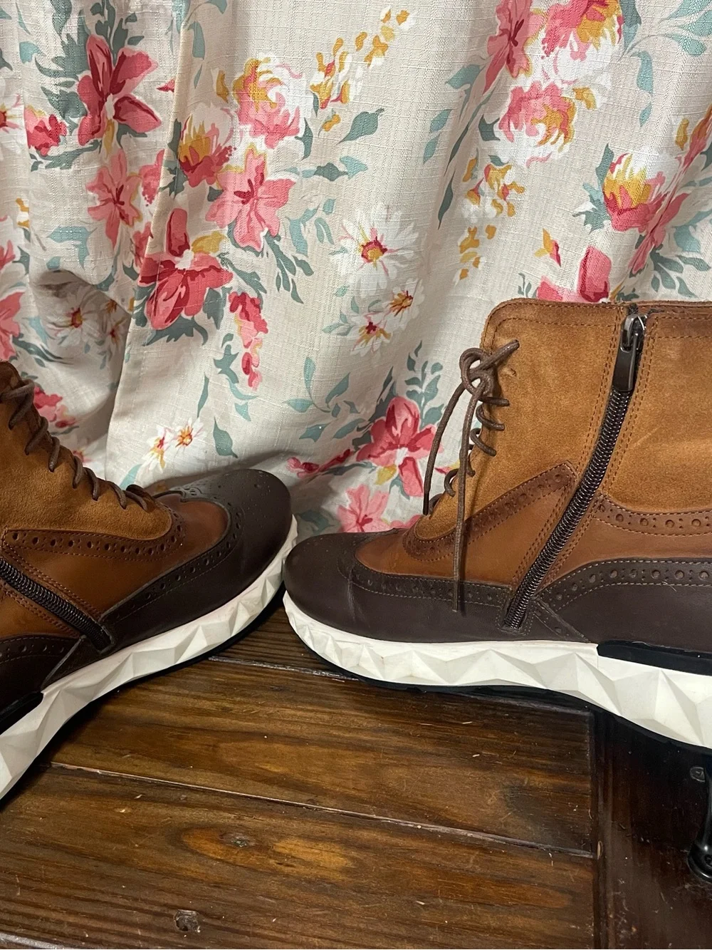 Vinci Two-Tone Brown Wingtip Hybrid Sneaker Boots – Size 44 (US Men's 11)